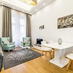 Appartamento Hello Downtown - Movie, Budapest
